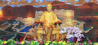 A great man - The crafted wooden statue of Goh Tong